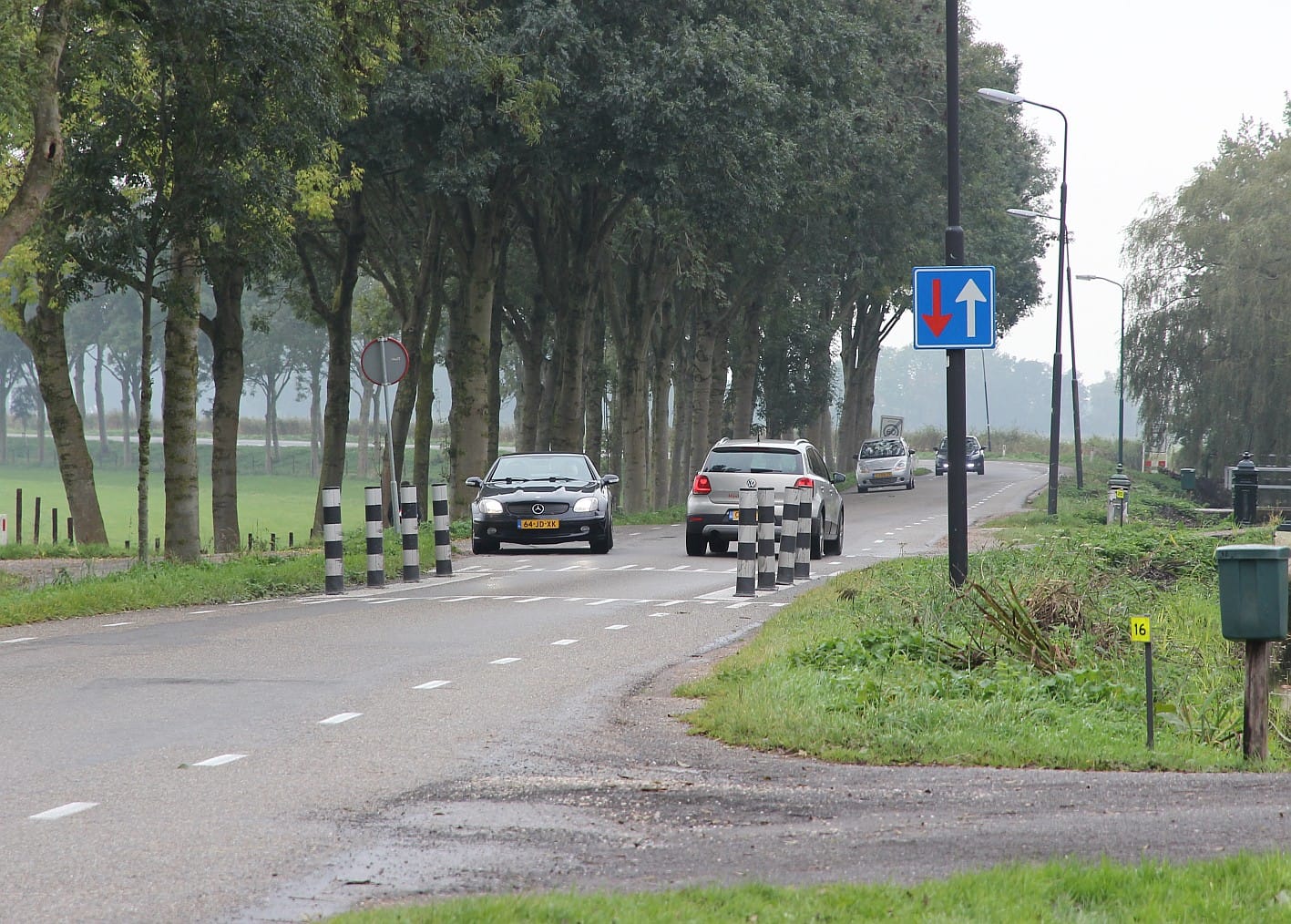 Ringdijk 2e Bedijking levensgevaarlijke weg