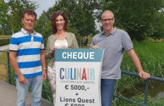 Culinair Uithoorn schenkt 10.000,- aan Music for Kids