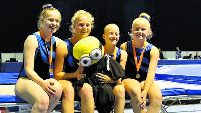 3 Medailles op NK voor trampolinespringers