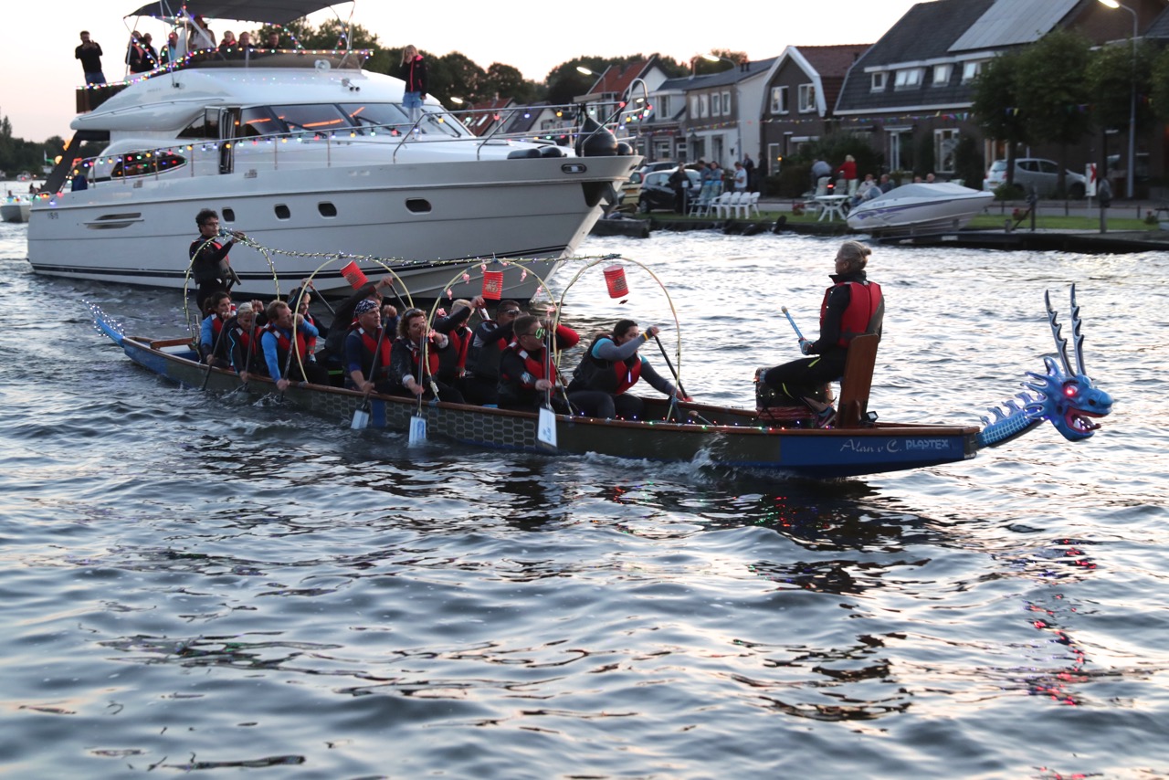 verlichte boten4 winnaar