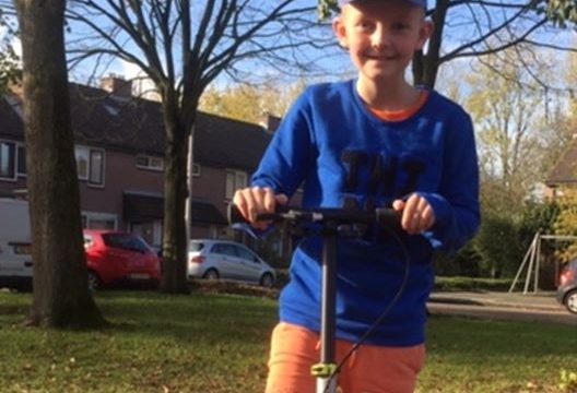 Korte broek actie Kees bij Let's Go op radio