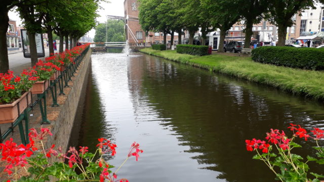 Gracht bij het Raadhuis