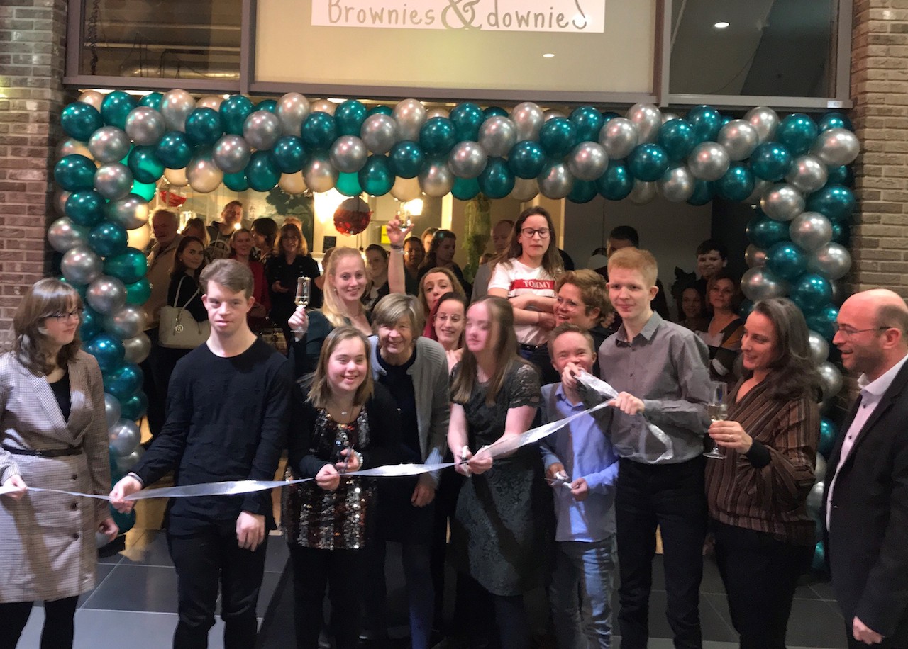 Brownies & DownieS in Uithoorn geopend Nieuwe Meerbode