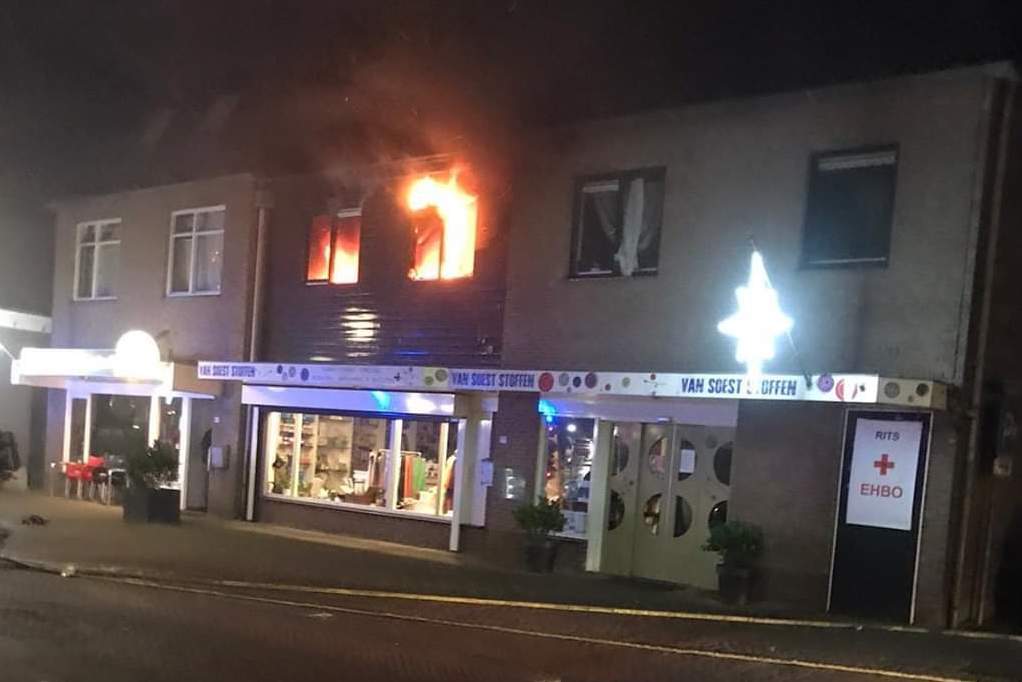 Gewonden bij brand in woning Wilnis