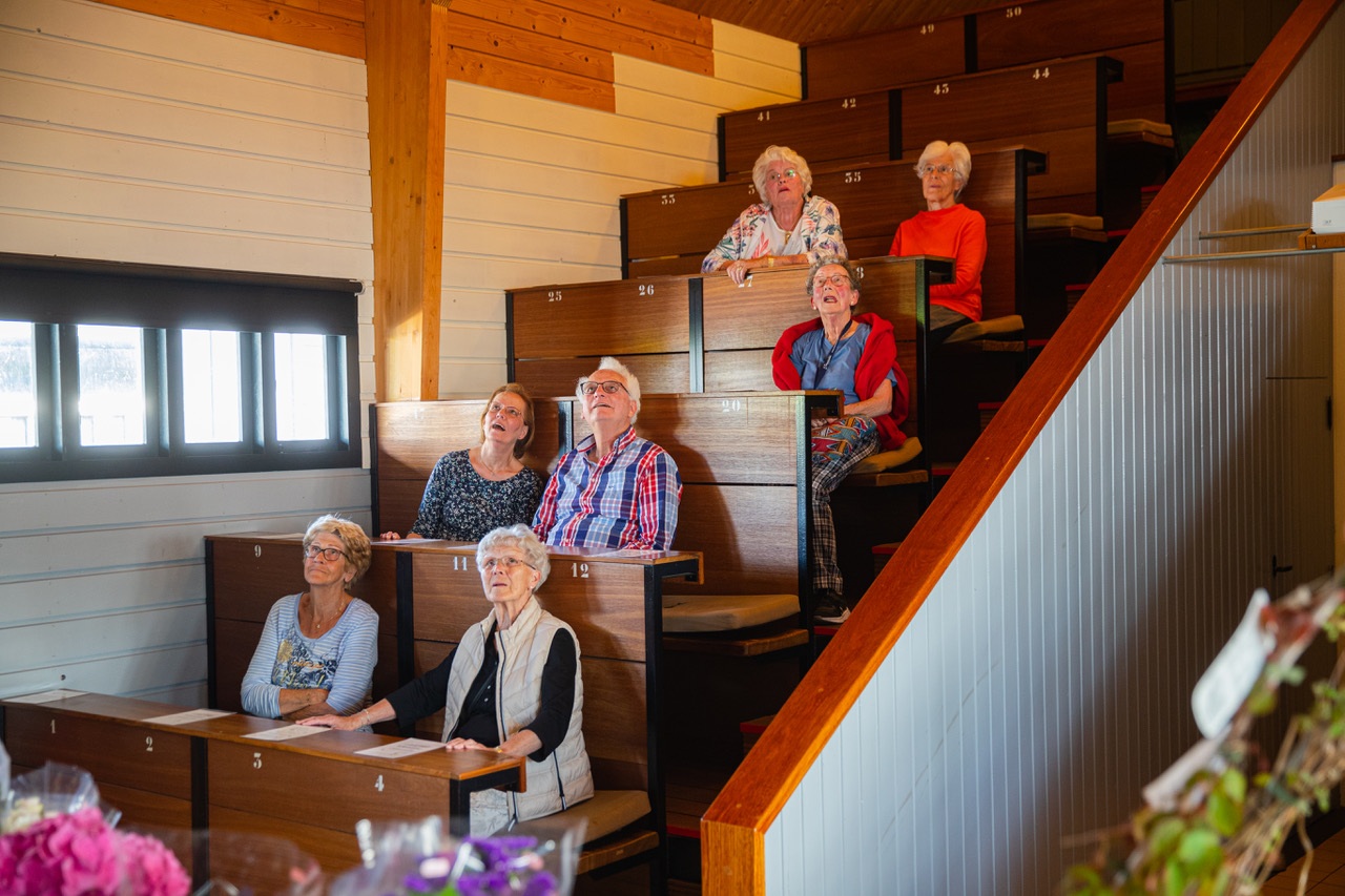 Sportief 'wedstrijdje' bij veiling Historische Tuin - Nieuwe Meerbode