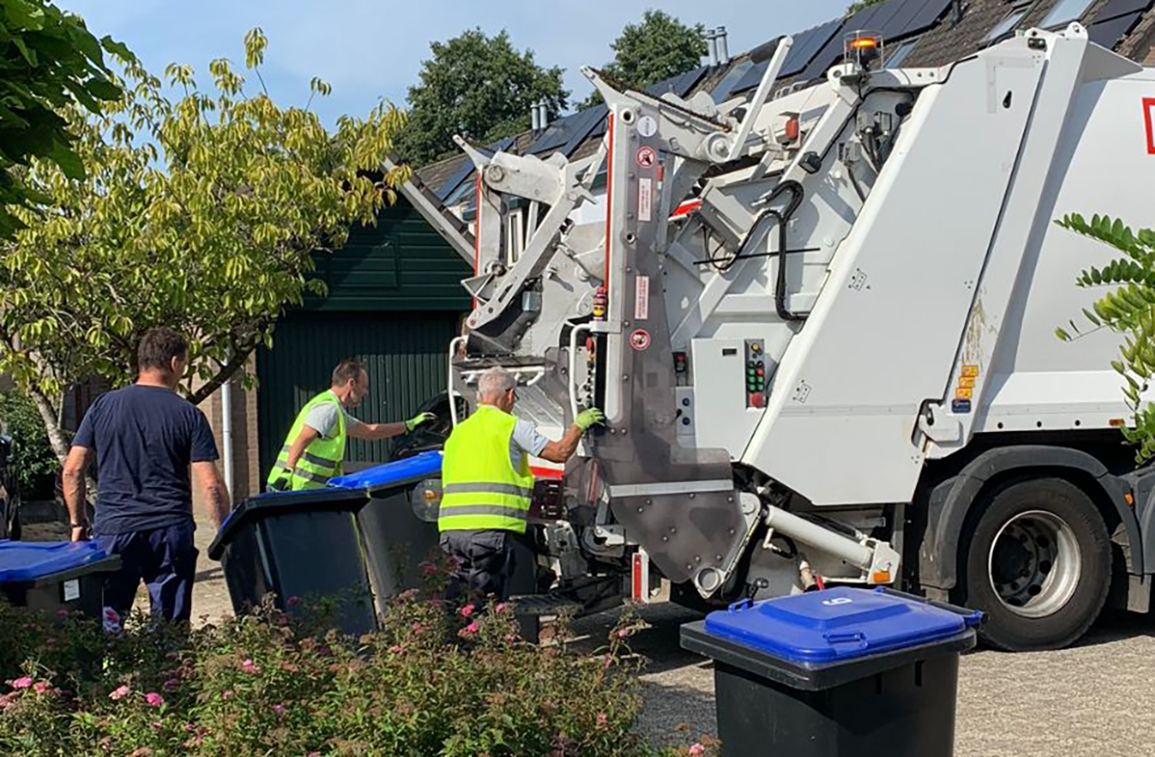 Ophalen oud papier inzet verenigingen onder druk? Nieuwe Meerbode