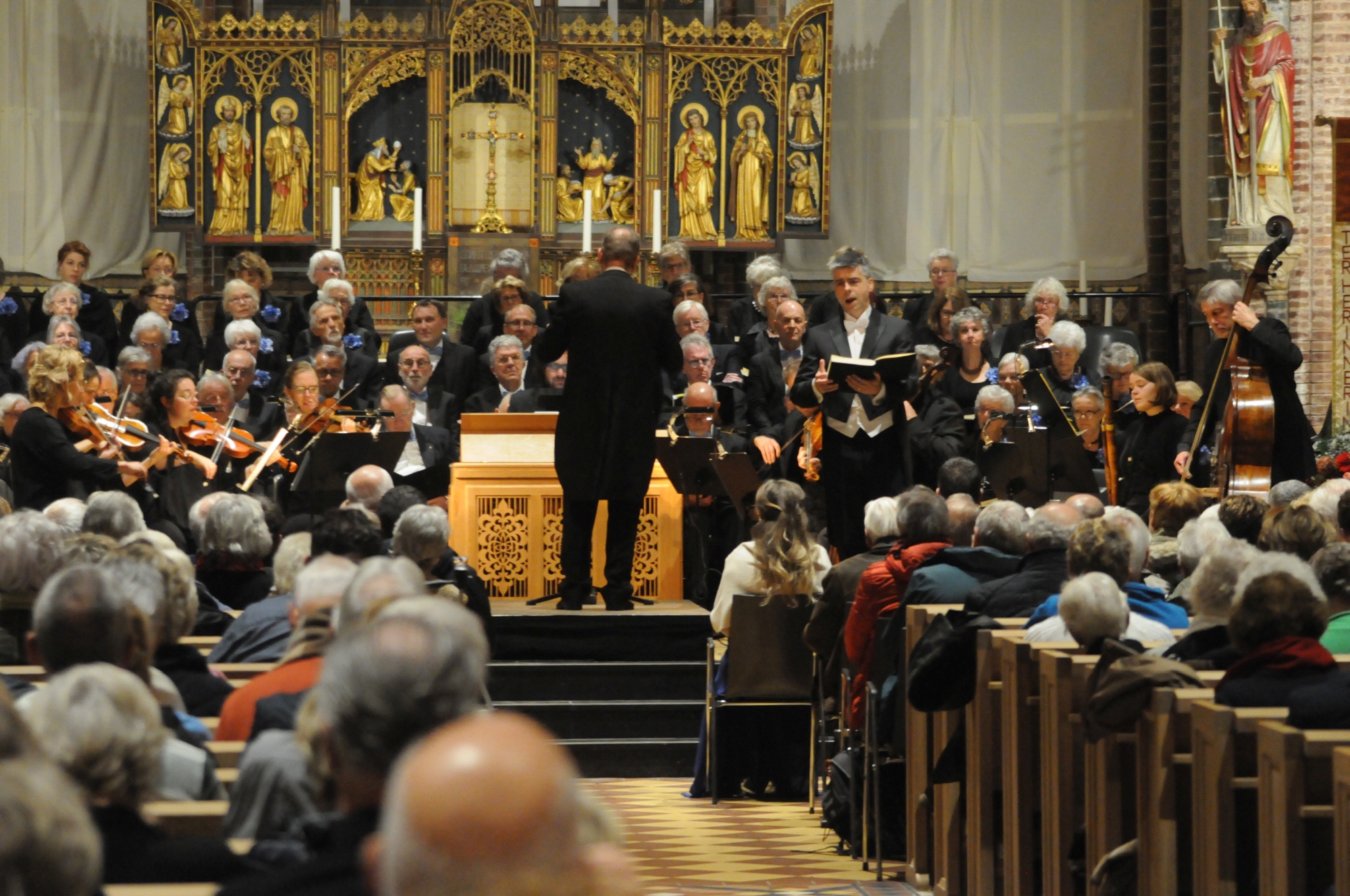 ACOV brengt Messiah vol passie - Nieuwe Meerbode