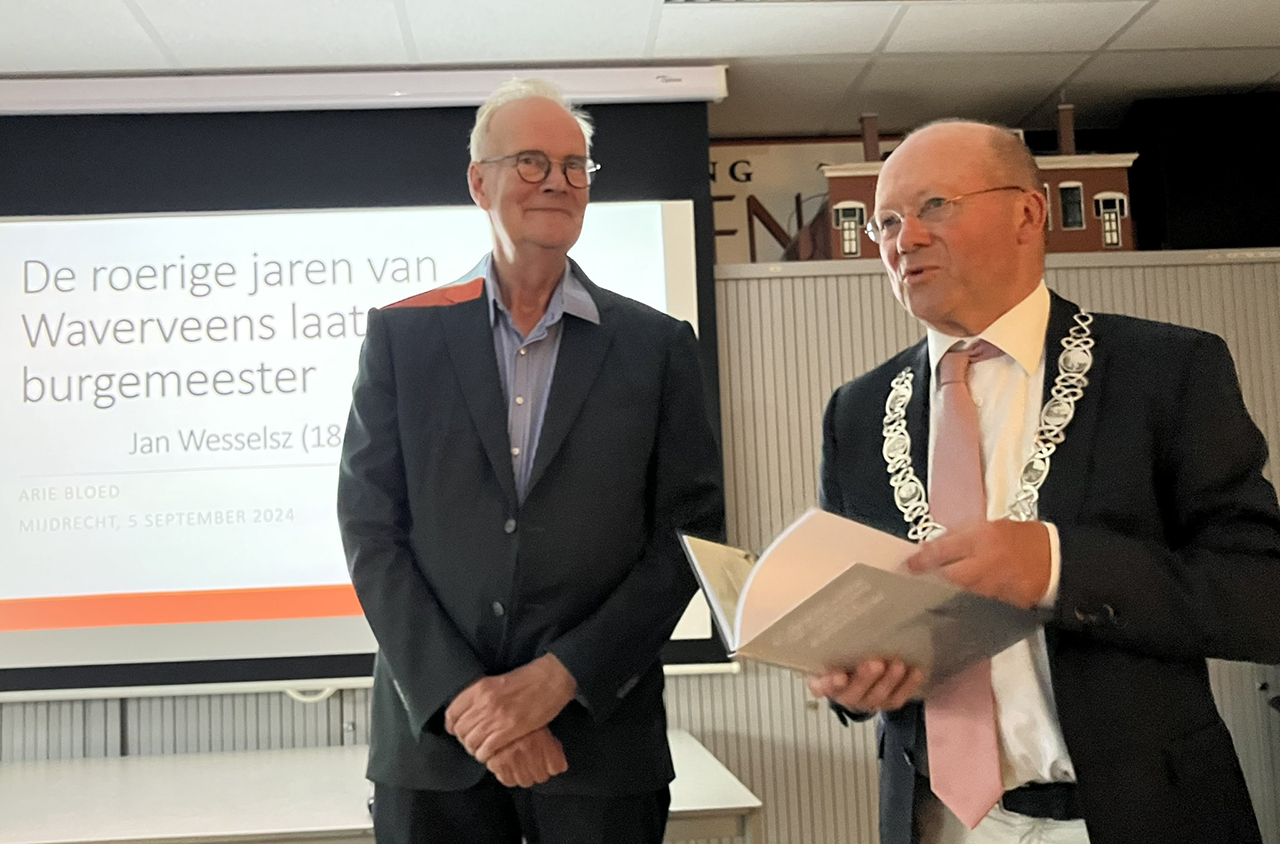 Boek over burgemeester Wesselsz gepresenteerd