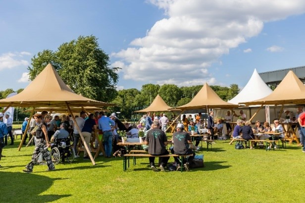 13e Amsterdamse Bos Golf door Rotary