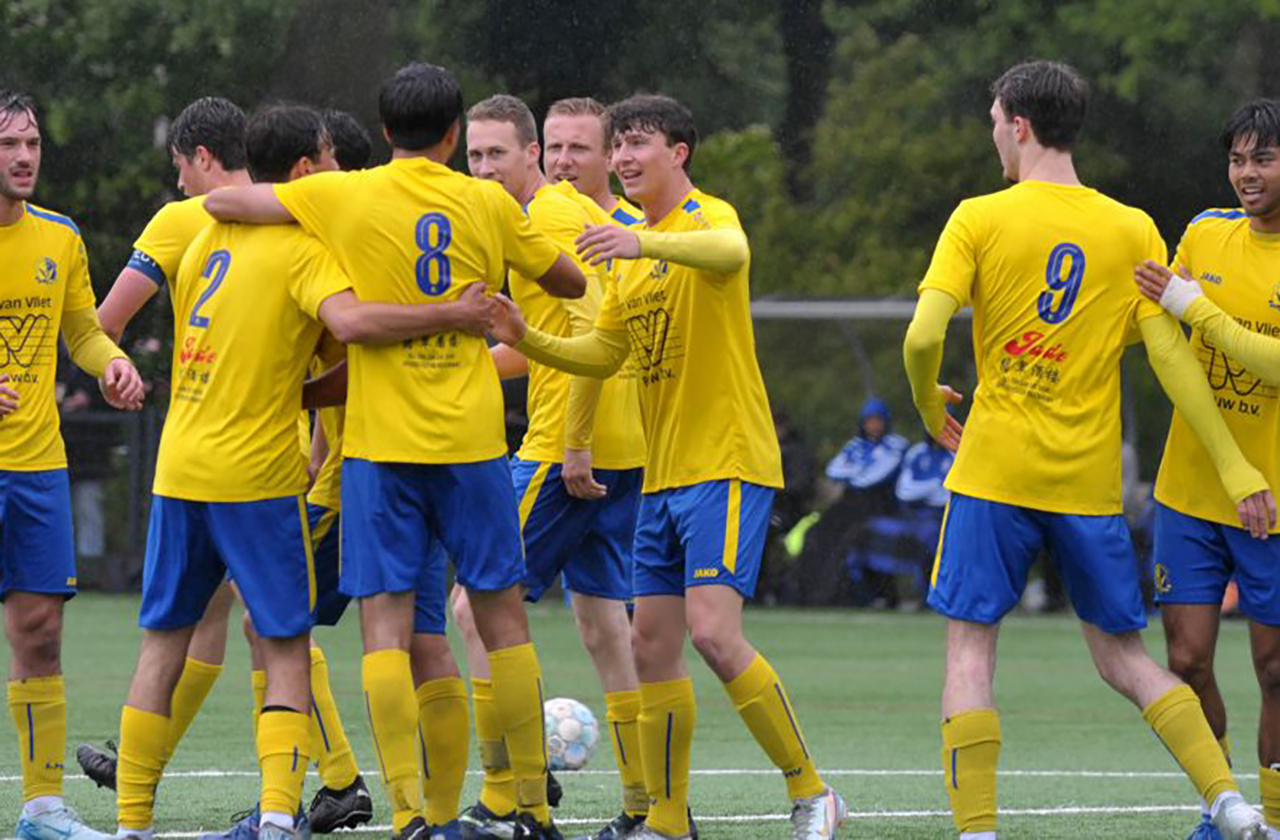 Legmeervogels kampioen en in eerste klasse