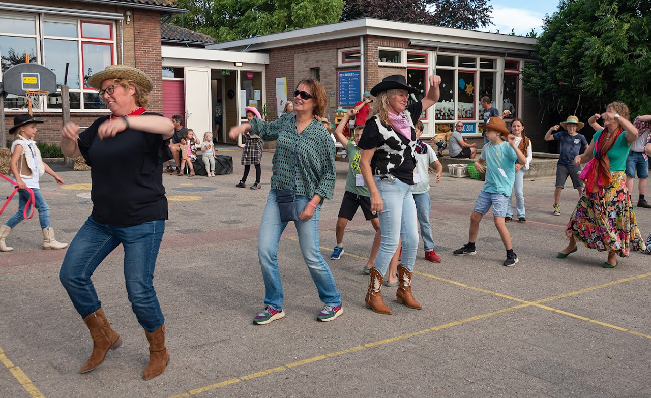 Het Wilde Westen in De Hoef