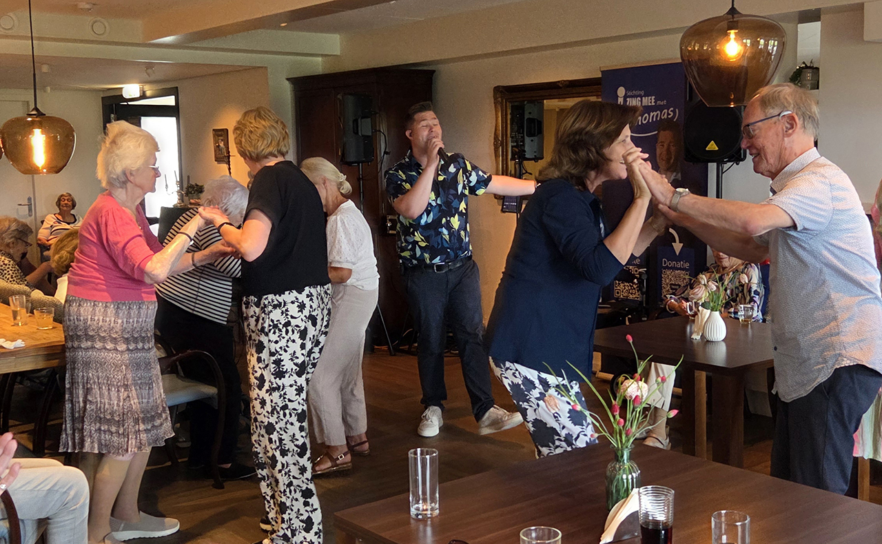 Muzikale ontmoeting in de SET Residentie in Mijdrecht