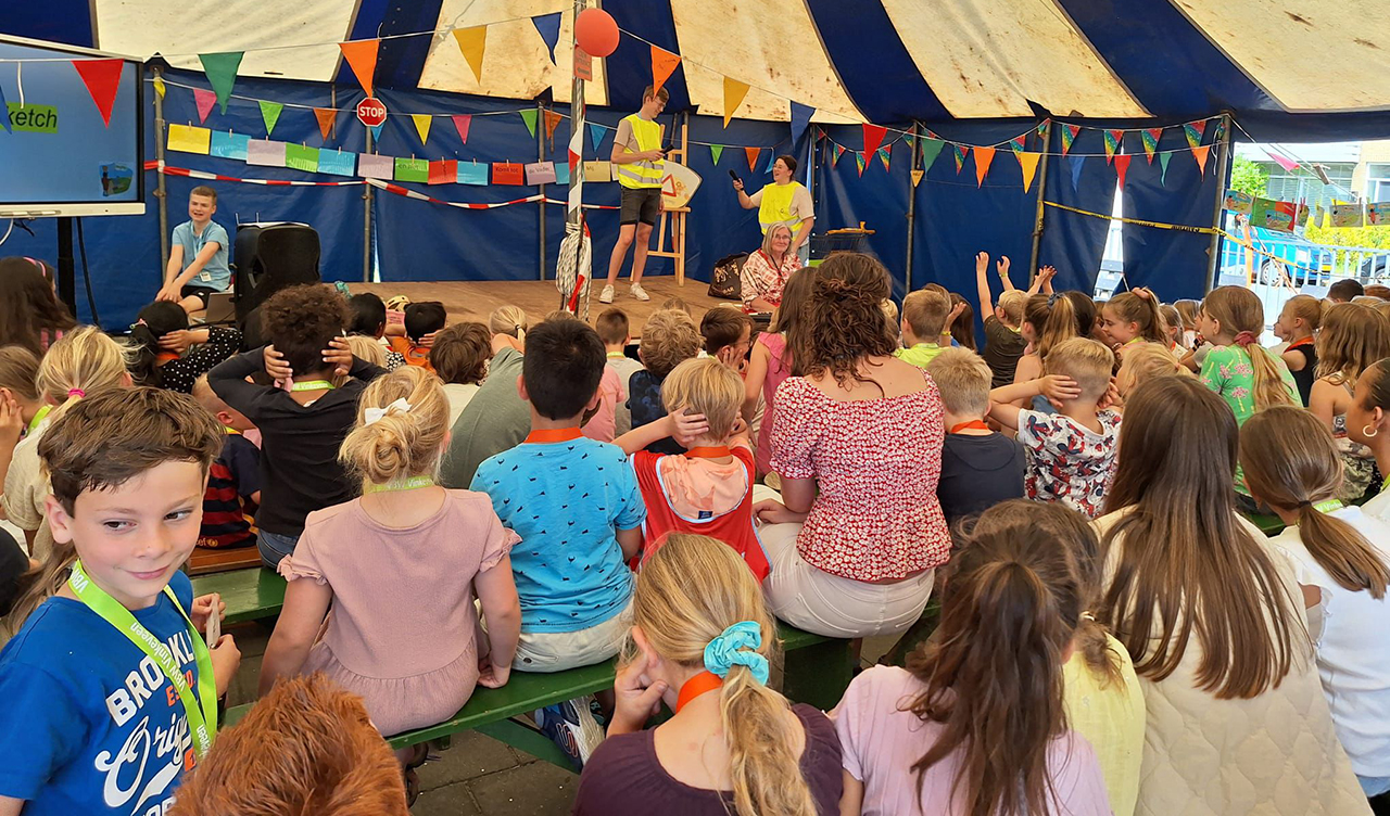 Vakantie Bijbel Week brengt jong en oud samen