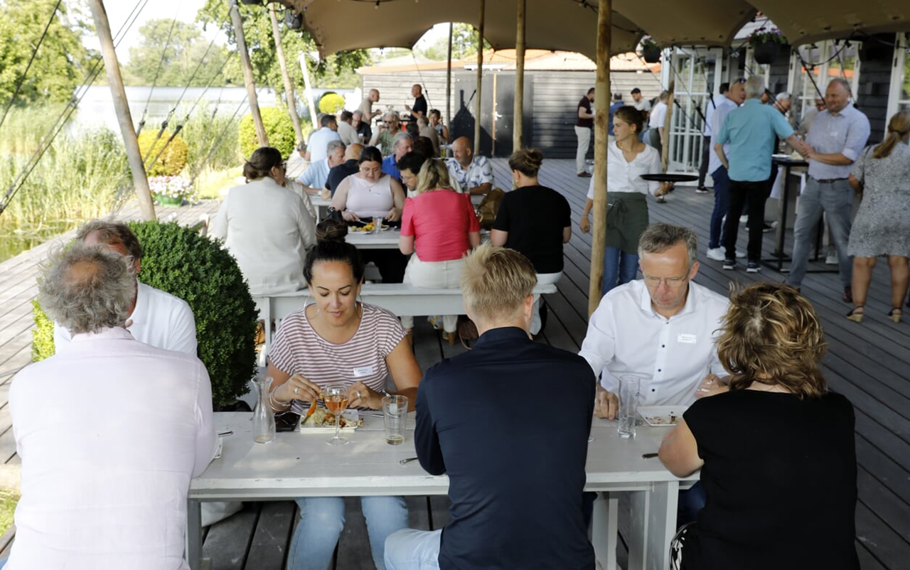 Nieuwe Meerbode aanwezig op NNP-dag: ‘Samen sterker in lokale journalistiek’