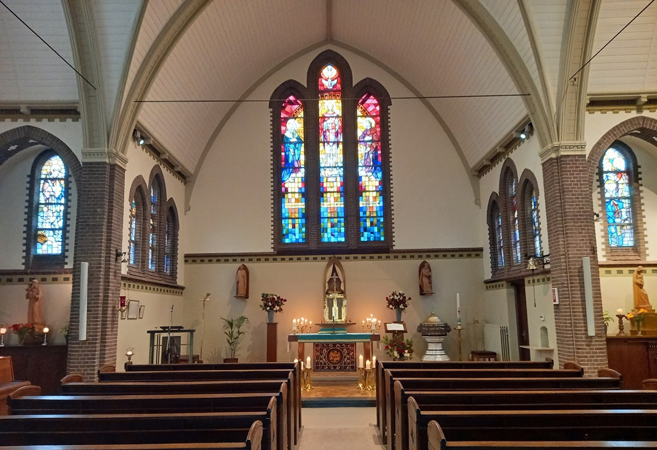 Een blik op religieus erfgoed De Hoef