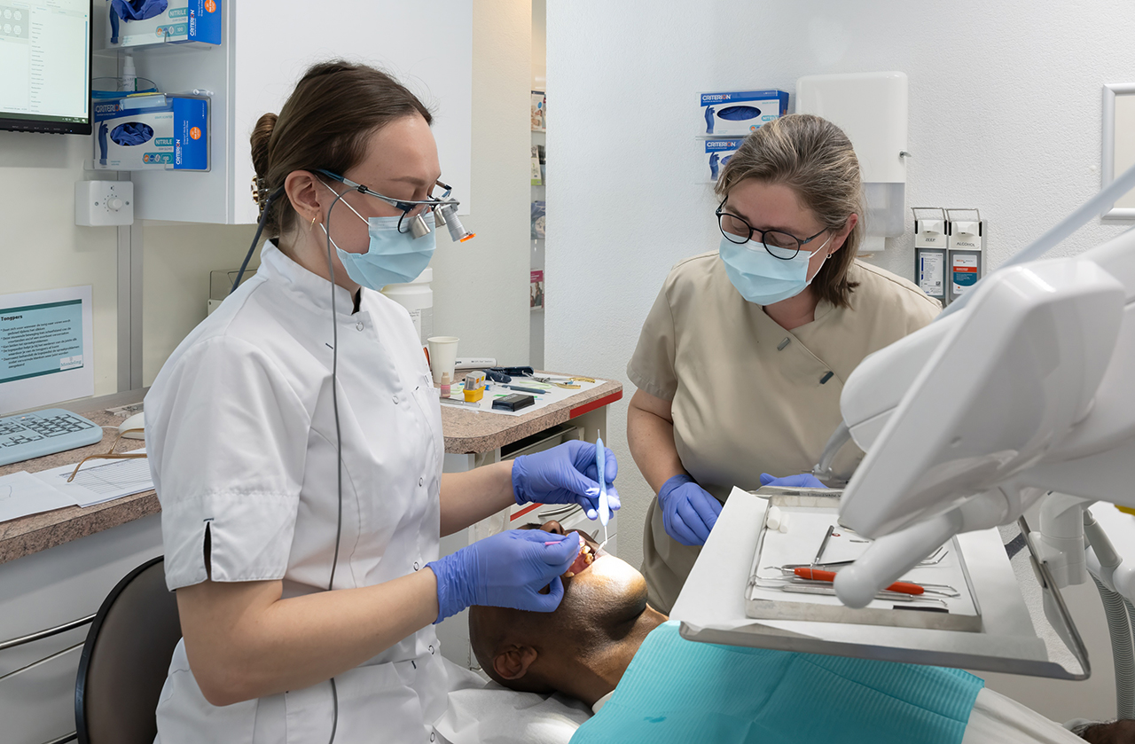 Gratis tandartsbehandeling voor minima Uithoorn