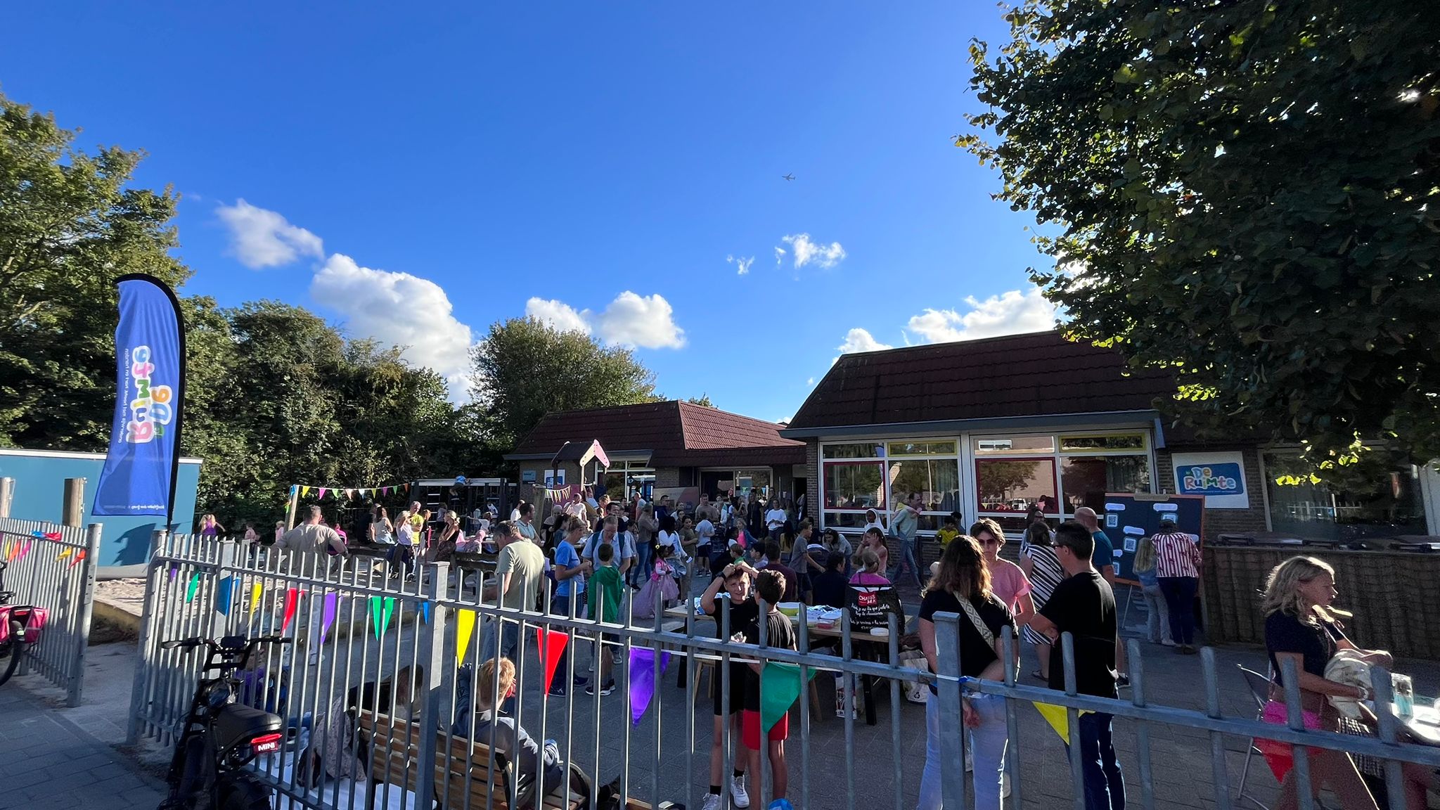 Startfeest met picknick bij KC De Ruimte