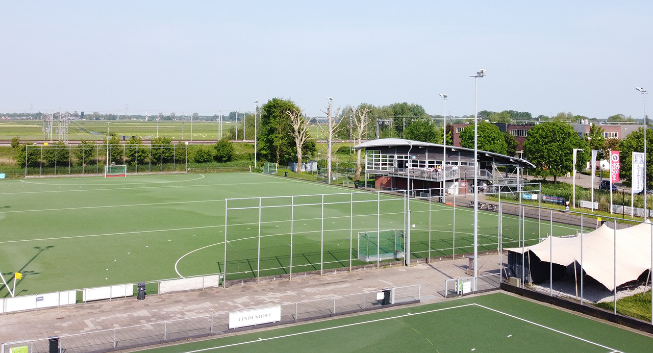 Feestelijke opening zondag 28 september: HV Abcoude viert 50 jaar hockeyplezier