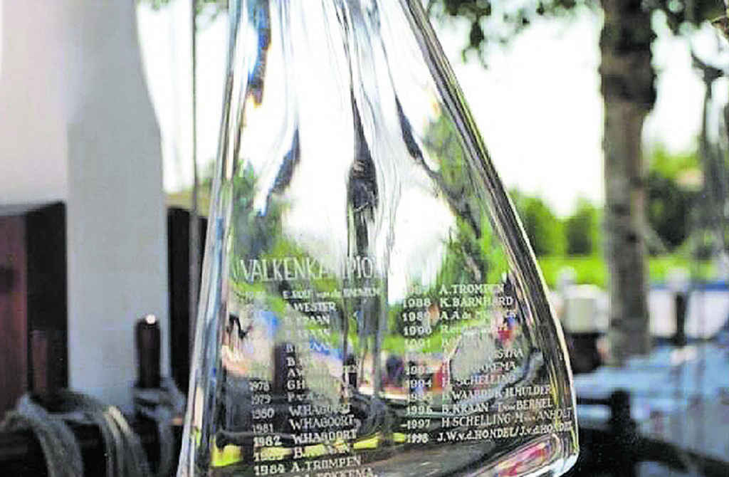 Valken strijden om nationale titel in Vinkeveen