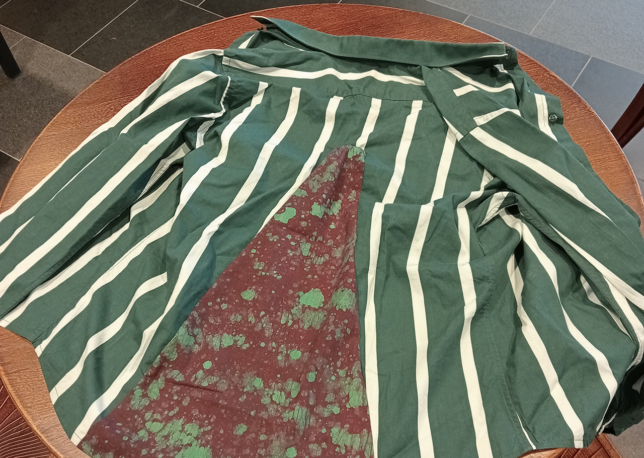 Extra aandacht voor kleding bij Repair Café Vinkeveen