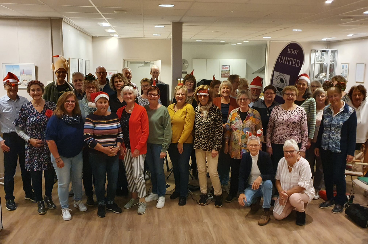 Meezingen met United: een warm kerstproject in Uithoorn