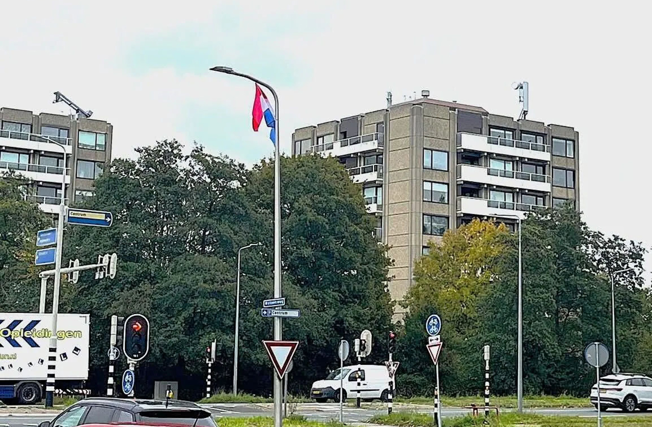 Nederlandse vlaggen weg uit openbare ruimte: ‘Inwoners geïntimideerd’