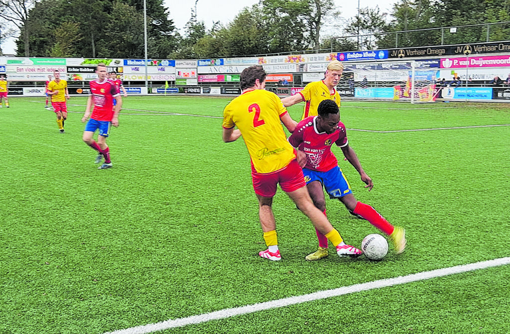 Valken’68 en Legmeervogels trakteren op spektakelstuk: 3-3