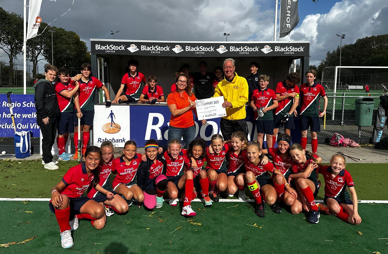 Qui Vive ontvangt cheque van Rabo Clubsupport