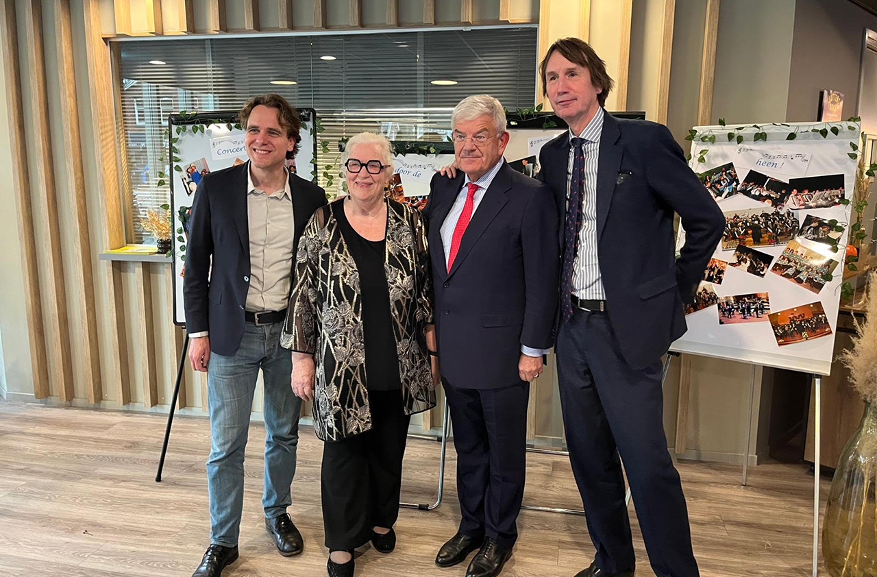 De Concertina’s vierde 45 jaar bestaan muzikaal met jubileumconcert met accordeonisten uit hele regi