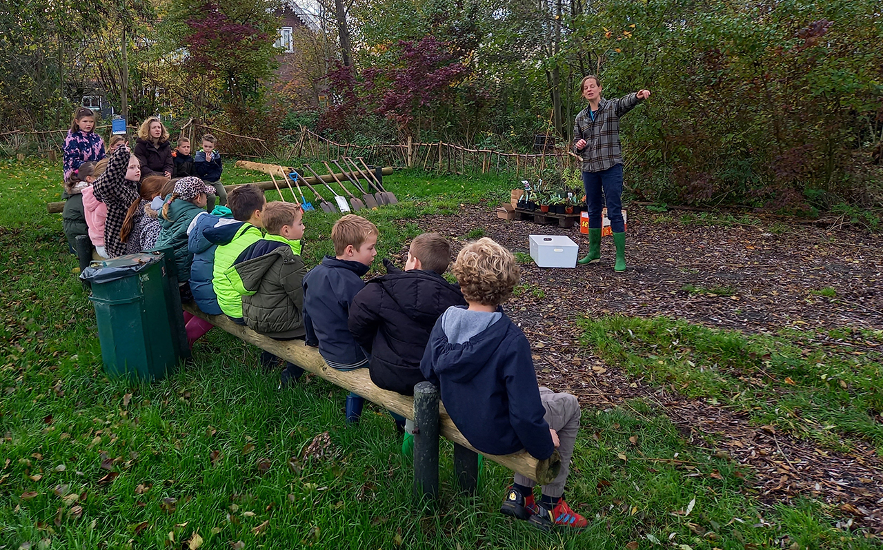 Voedselbos De Hoef mooi bureninitiatief met educatieve waarde