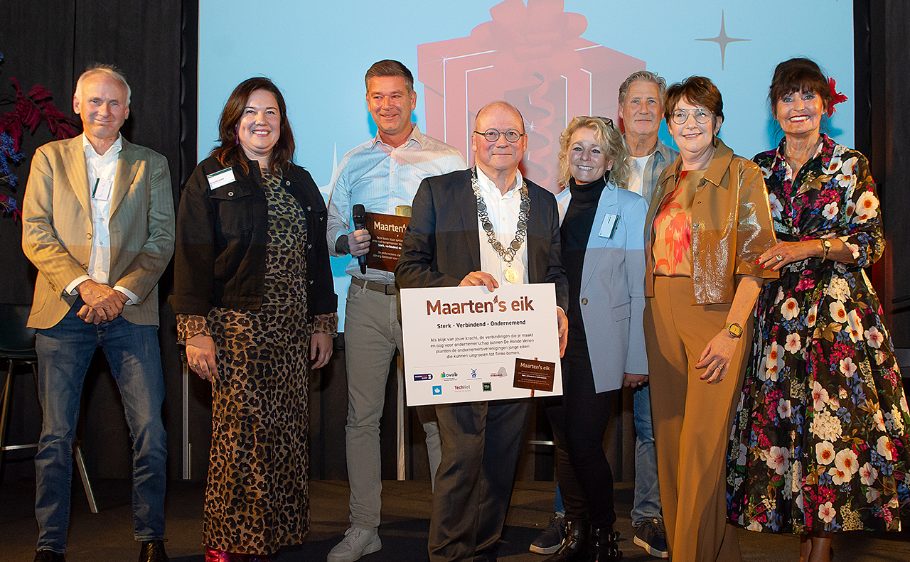 Ondernemersbijeenkomst in Vinkeveen: Afscheid burgemeester Divendal centraal