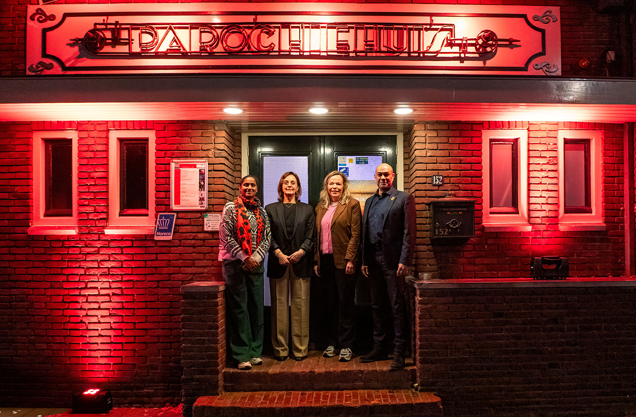 Theateravond Geen Vaarwel sluit Orange the World af