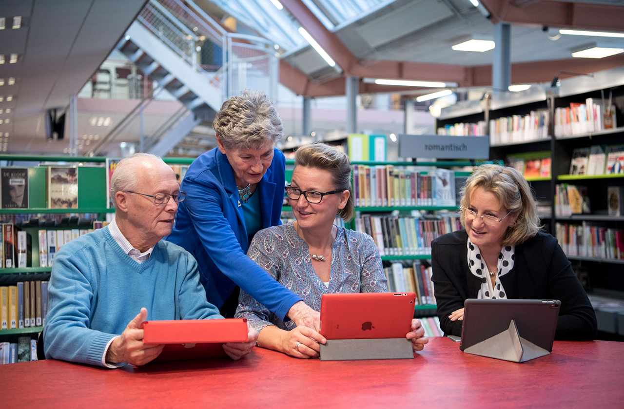 SeniorWeb Mijdrecht helpt inwoners digitaal weerbaar te worden