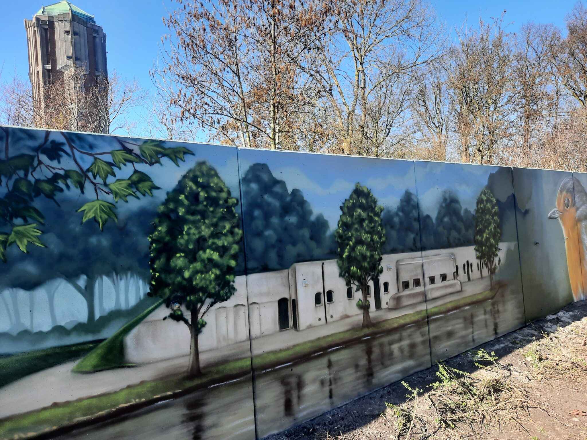 Muurschildering achter Flower Art Museum feestelijk onthuld