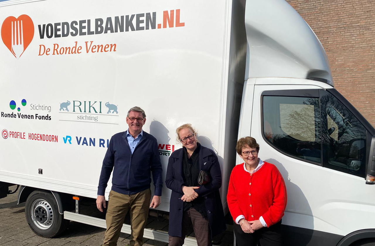 Burgemeester bezoekt Voedselbank DRV