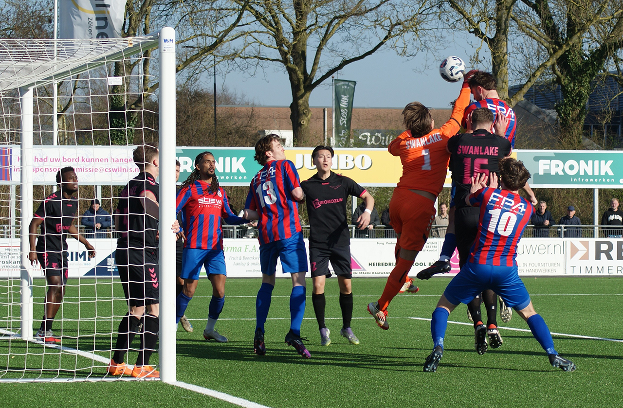 CSW geveld door bekende voetbalwet