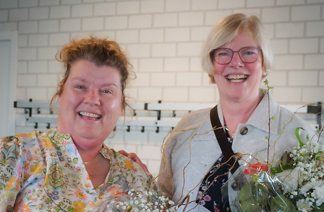 Monique Oudshoorn en Desiree Schaefers Lid van Verdienste KDO