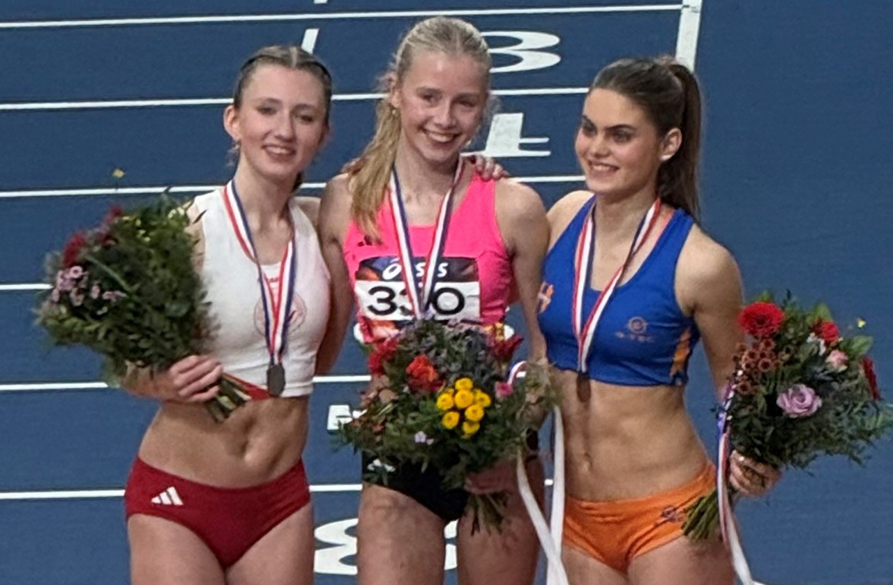 Vier AKU-junioren succesvol op NK-indoor