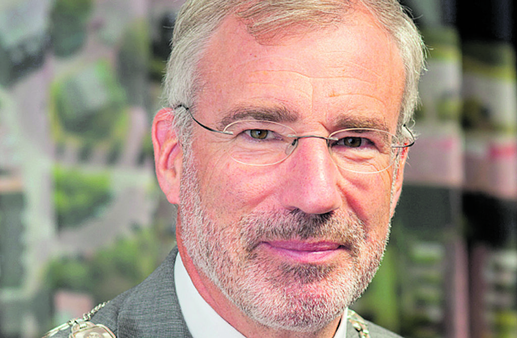 Pieter Heiliegers aan zet als informateur