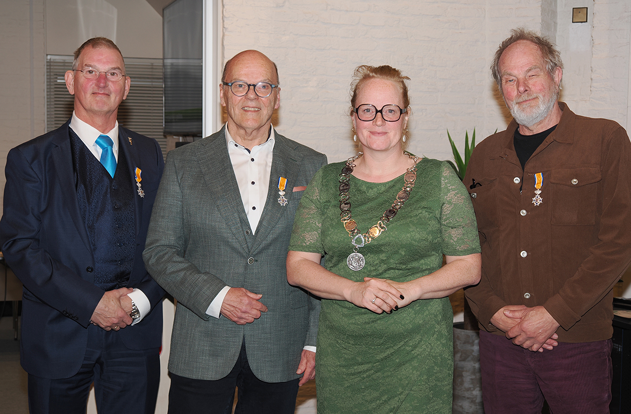 Onderscheiding voor raadsleden bij afscheid gemeenteraad