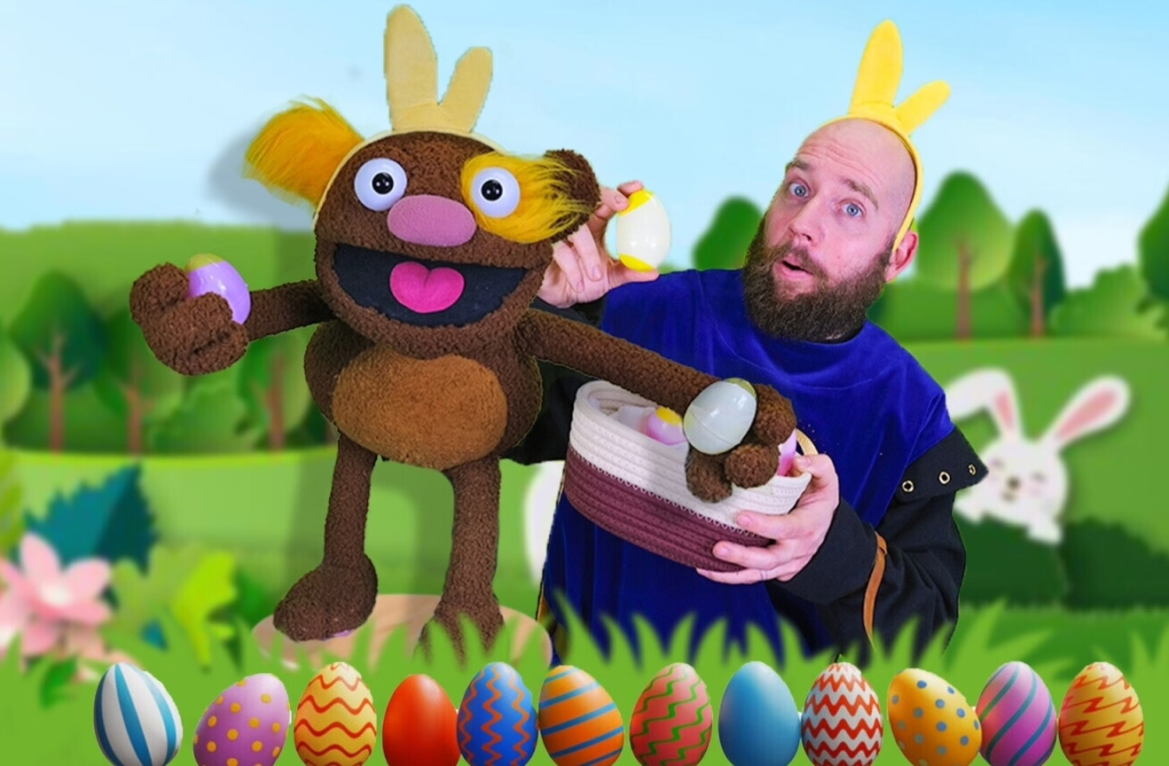 Vrolijk paasmysterie op het Raadhuisplein van Mijdrecht