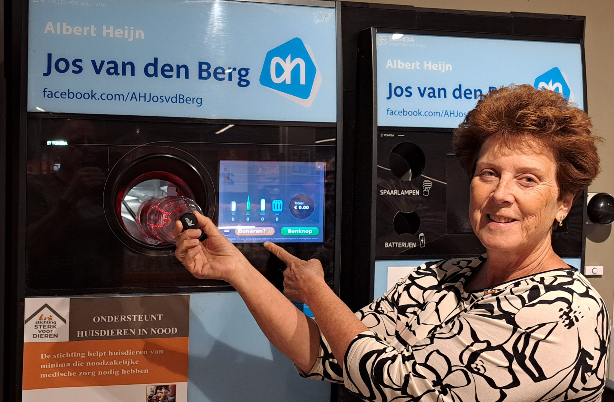 Statiegeldactie bij AH Jos van den Berg voor huisdieren in nood