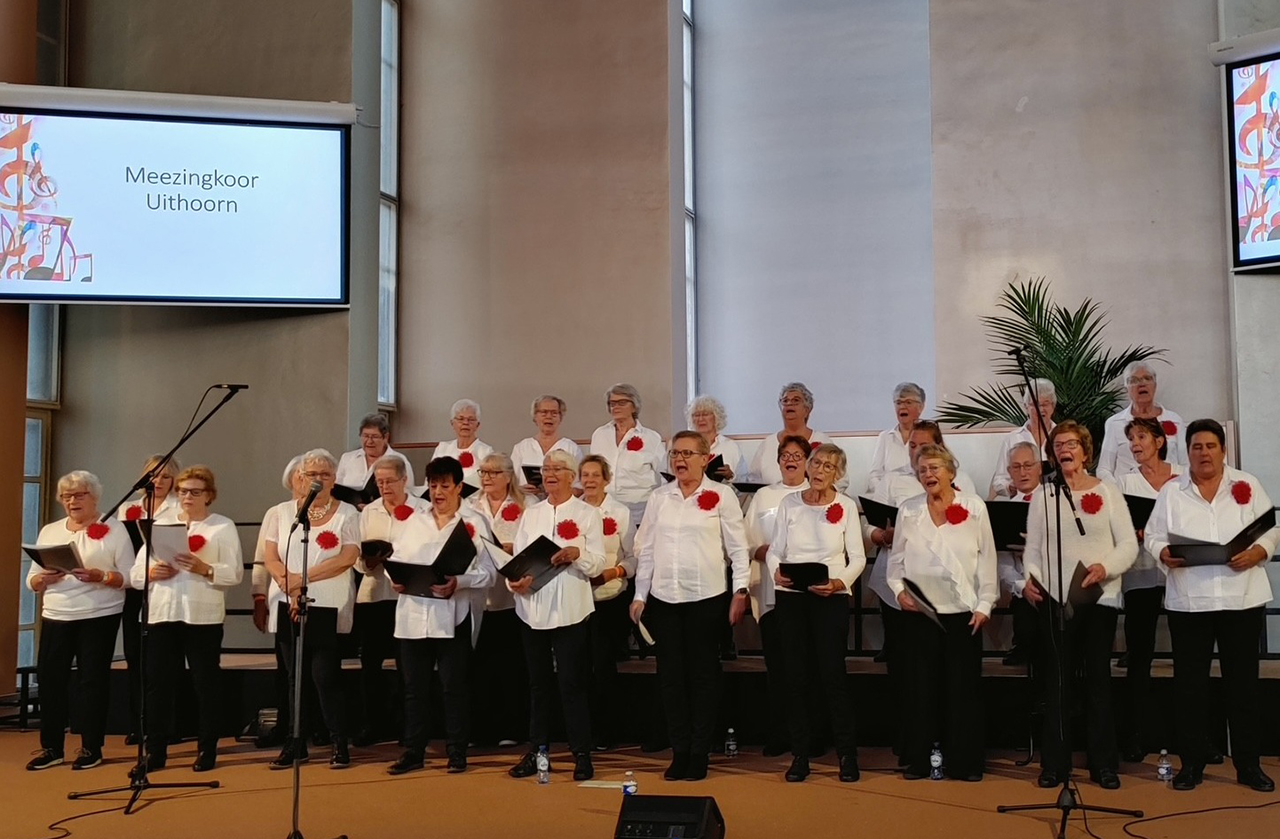 Meezingkoor Uithoorn verwelkomt nieuwe deelnemers