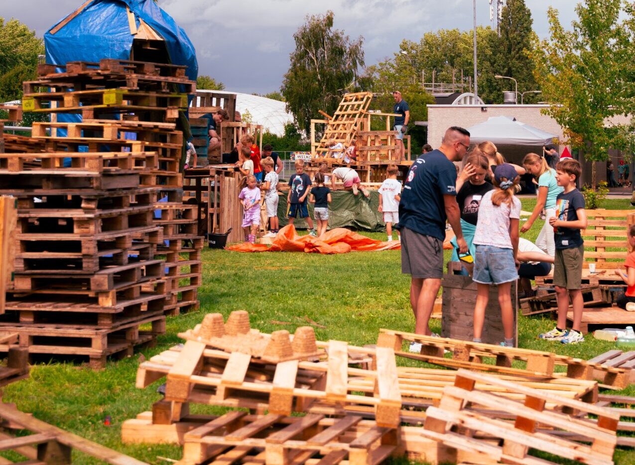 Inschrijven voor de Kindervakantieweek