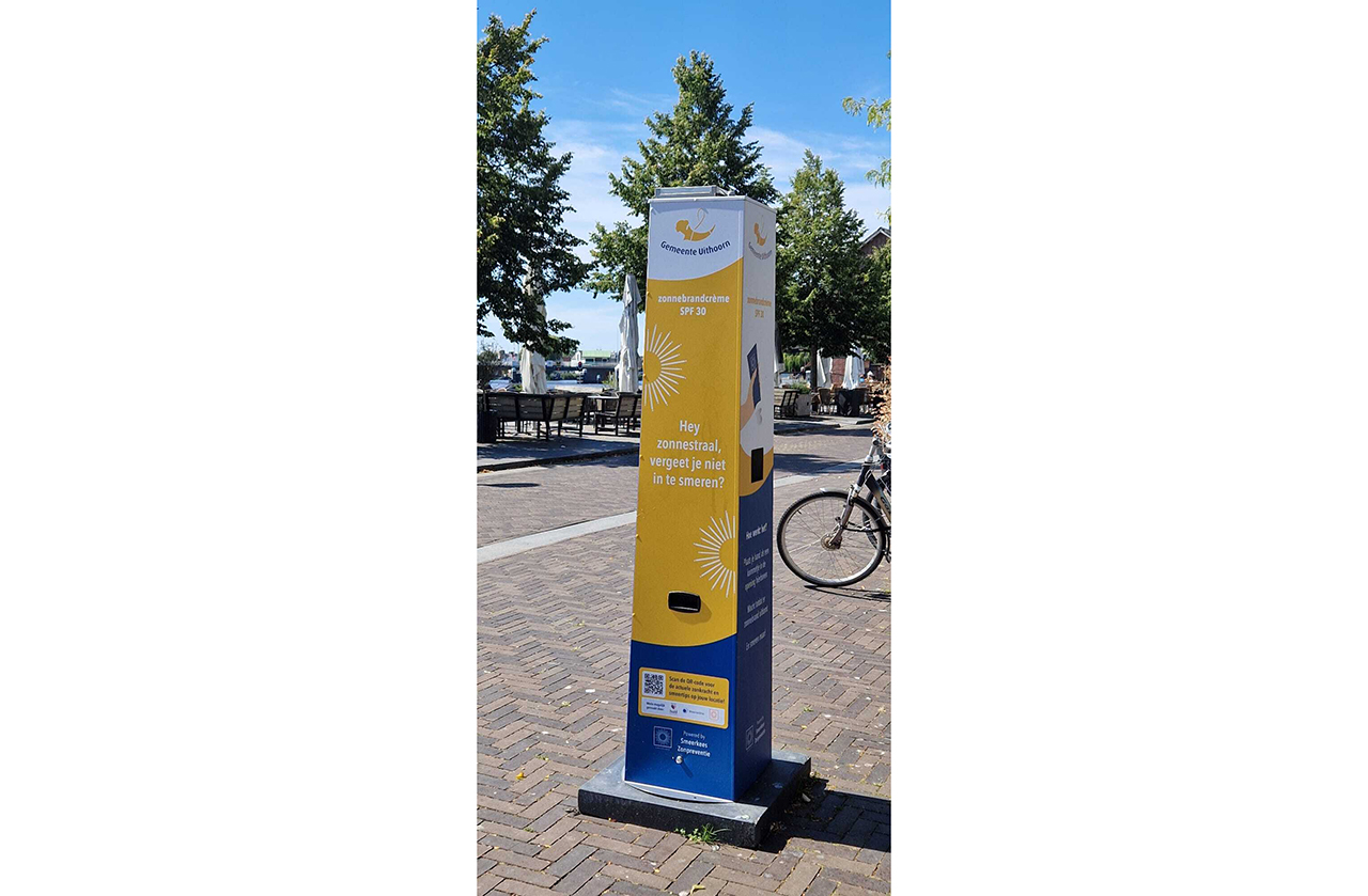Gemeente Uithoorn plaatst opnieuw zonnebrandpalen