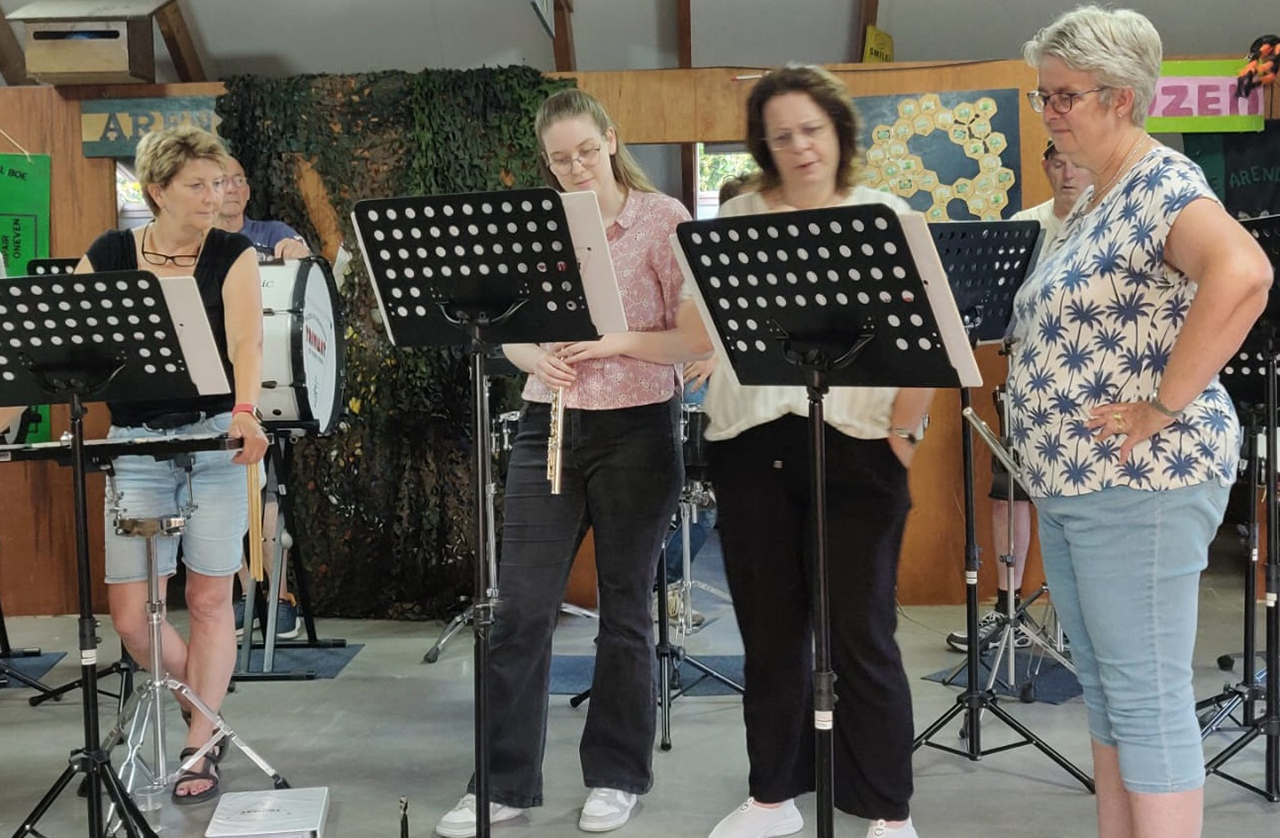 Afscheid Suzanne Arends van Muziekkorps Triviant