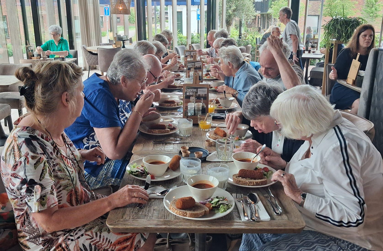 Terrasbezoekjes en betekenisvolle ontmoetingen