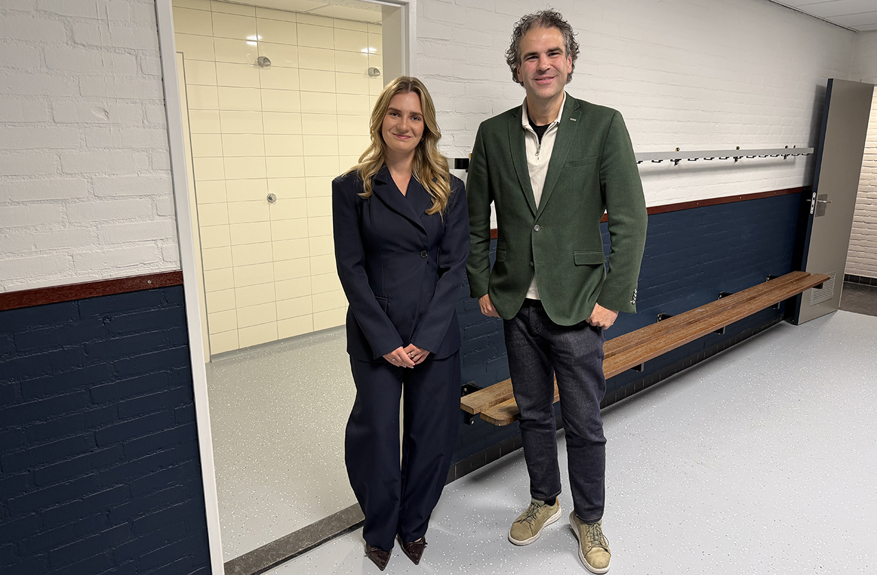 Kleedkamers sporthal De Boei vernieuw en in gebruik